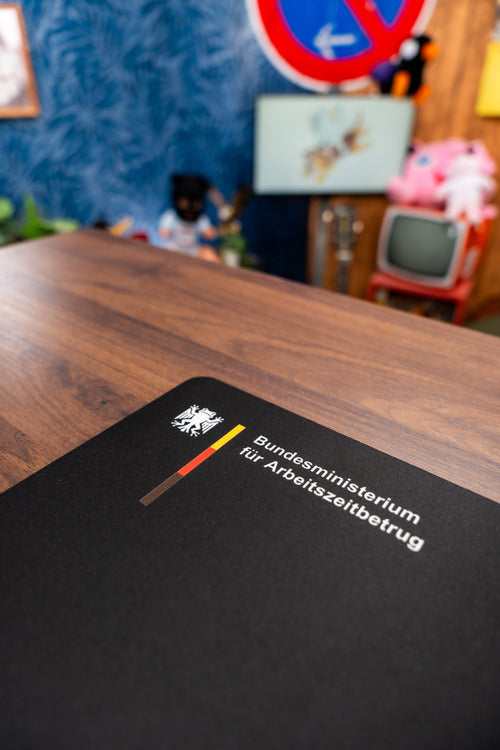 Arbeitszeitbetrug | Mousepad